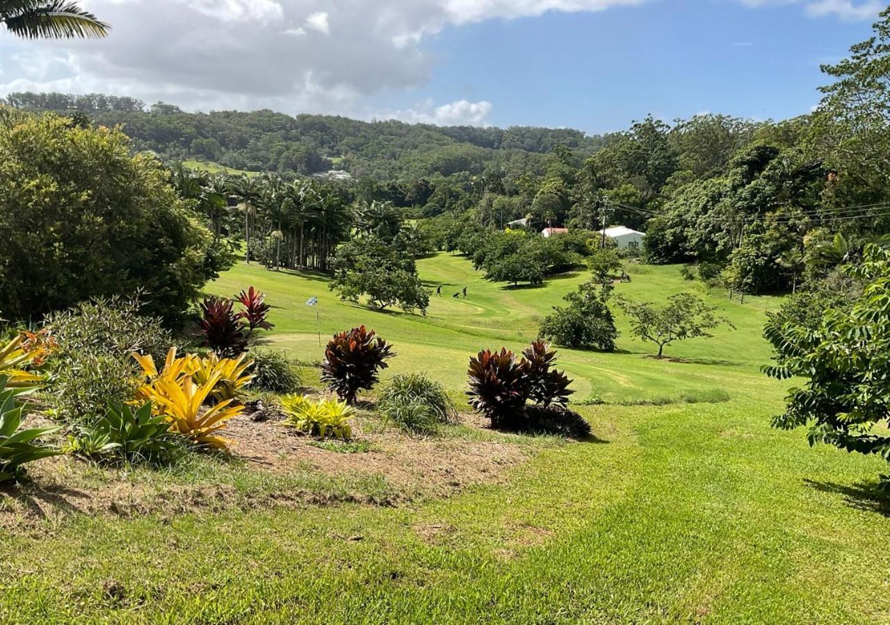 Sunshine Coast Retreat Your Own Private Golf Course Diddillibah Экстерьер фото